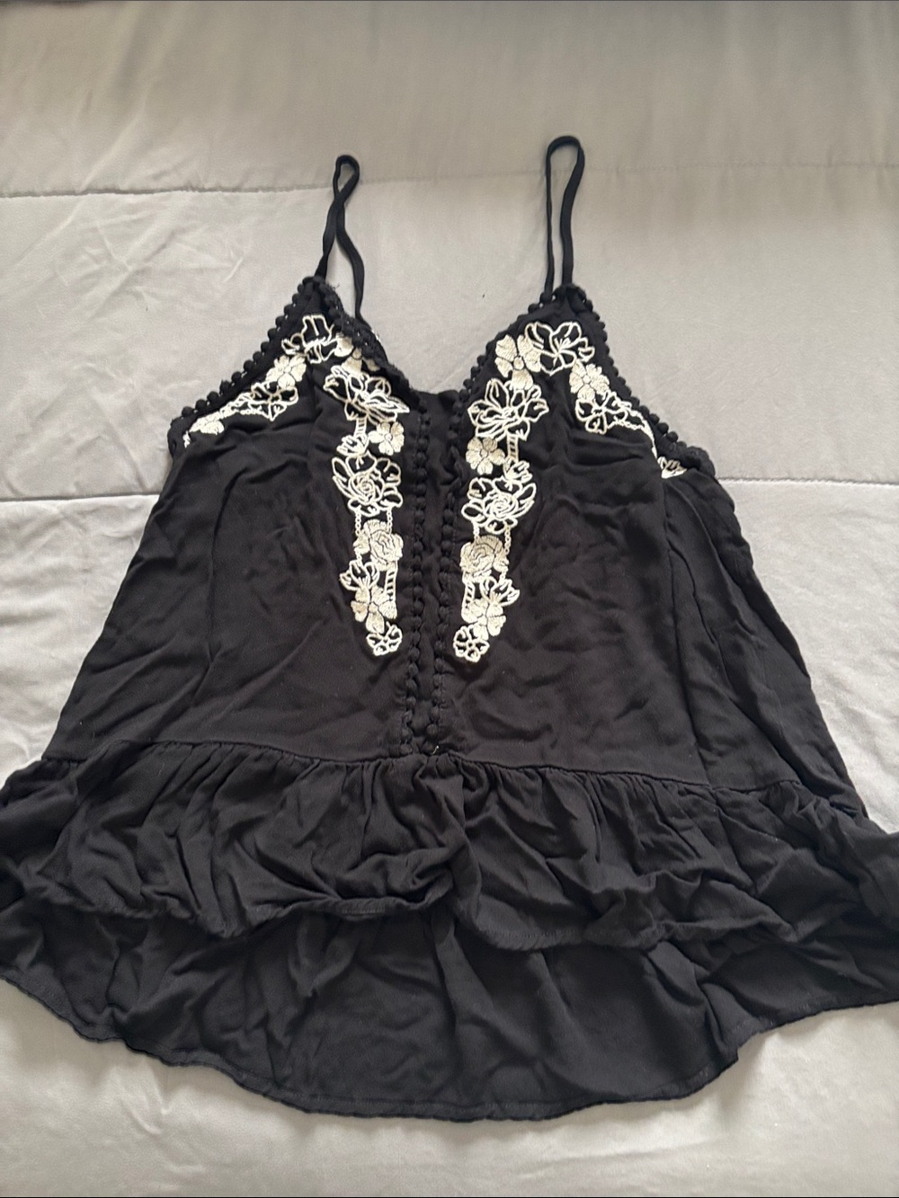 Eyeshadow Black Cami with Ivory Floral Appliqué
